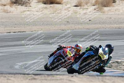 media/Nov-01-2025-CVMA (Sat) [[fc0f7531b8]]/Race 9-Amateur Supersport Middleweight/